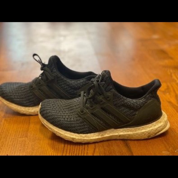 Adidas Ultraboost Parley edition (deep ocean)- 5.5 US - Picture 2 of 3